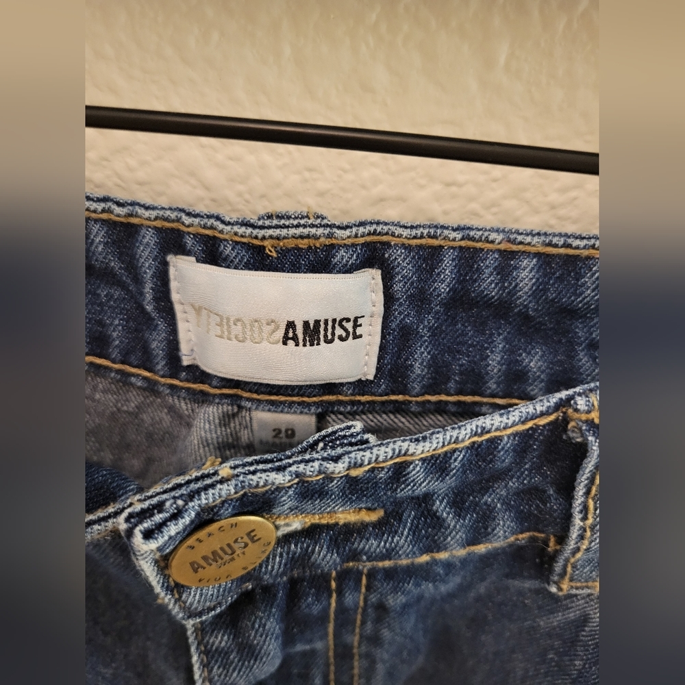 Jeans - Picture 3 of 3